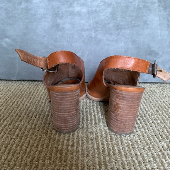 Madewell Cary Sandal, 7, Block Heel, Cognac Leather - Picture 4 of 5
